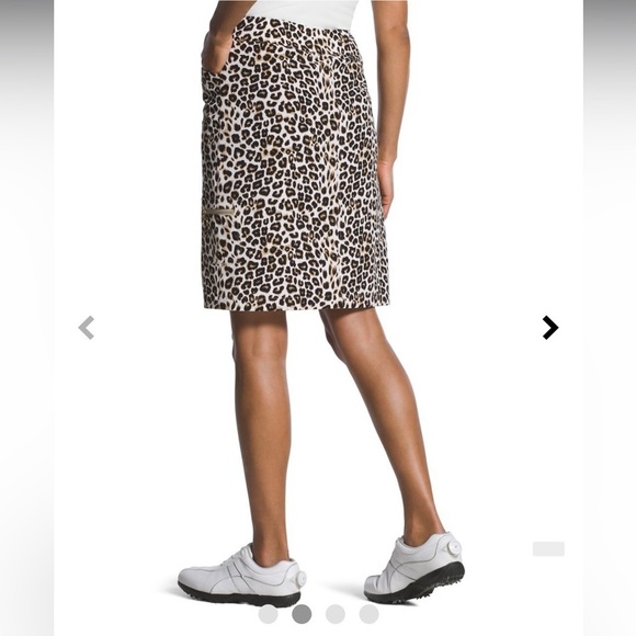 Zenergy Golf by Chicos Leopard Print Gold Skort sz 16/ XL - Picture 2 of 15